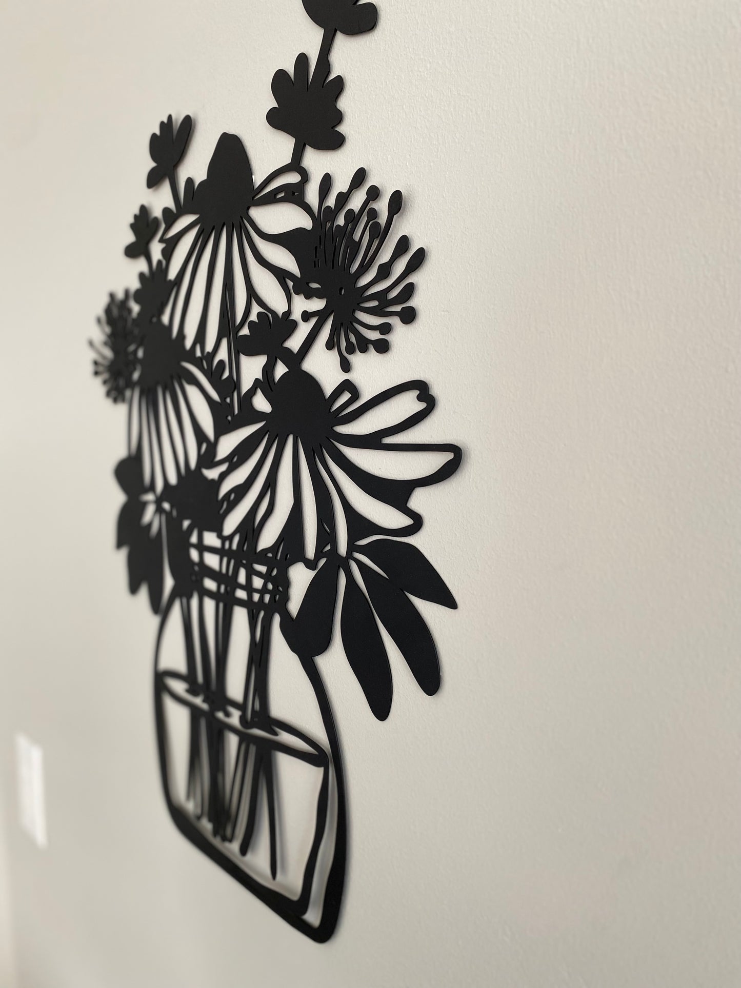 R4U Metal Wall Decor Art-Cornflower in Vase