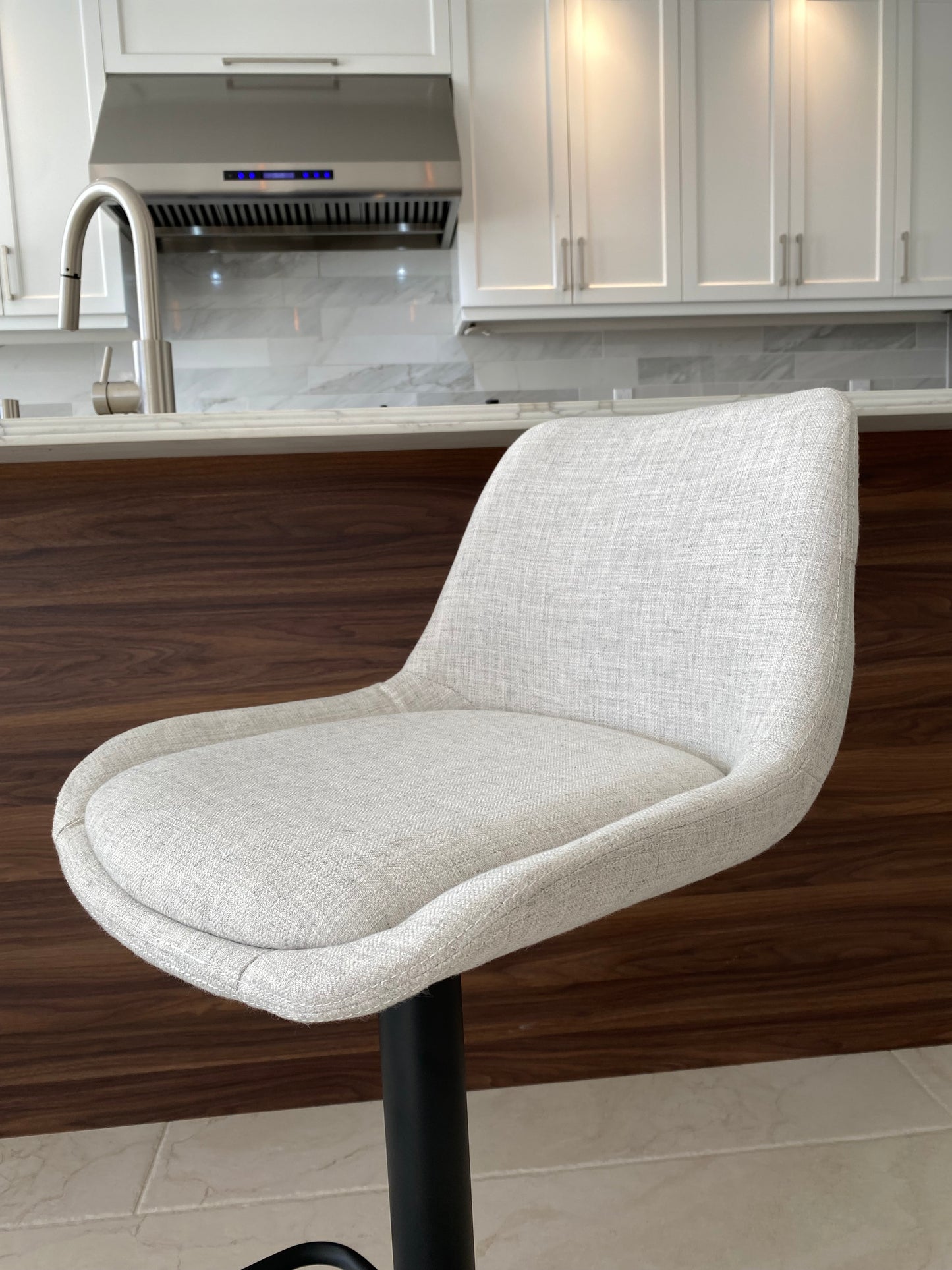 SEAT4U Rosedale Bar Stool